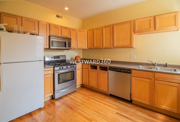 2 bedrooms apartment for rent in Chatham - Far Southeast Side, Chicago