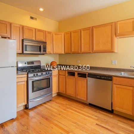 2 bedrooms apartment for rent in Chatham - Far Southeast Side, Chicago