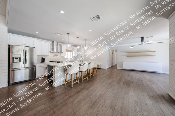 4 bedrooms apartment for rent in Camelback East - Phoenix, Phoenix