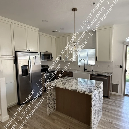 3 bedrooms apartment for rent in Desert View - Phoenix, Phoenix