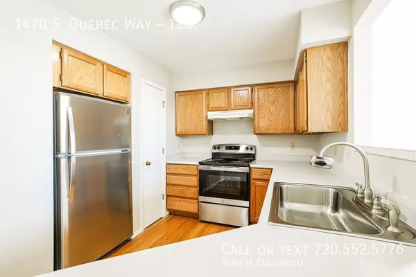 3 bedrooms apartment for rent in Washington Virginia Vale - East Denver, Denver