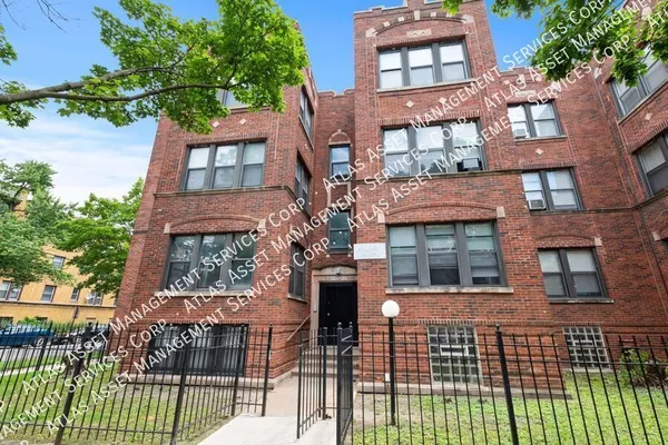 2 bedrooms apartment for rent in South Shore - South Side, Chicago