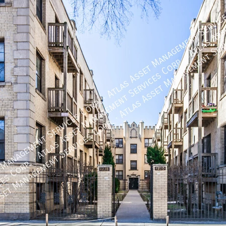 2 bedrooms apartment for rent in Grand Boulevard - South Side, Chicago