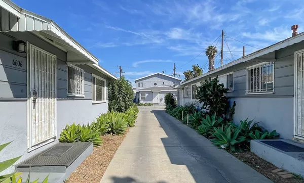 1 bedroom apartment for rent in Inglewood - Westside / South Bay, Los Angeles