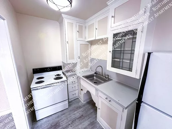 Studio Apartment for rent in Wallingford - North Seattle, Seattle