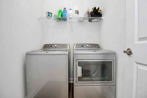 Coliving in Hickory Grove - East Charlotte, Charlotte