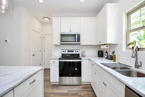 Coliving in Hickory Grove - East Charlotte, Charlotte