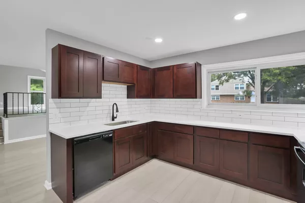 3 bedrooms apartment for rent in West Campus - North Columbus, Columbus