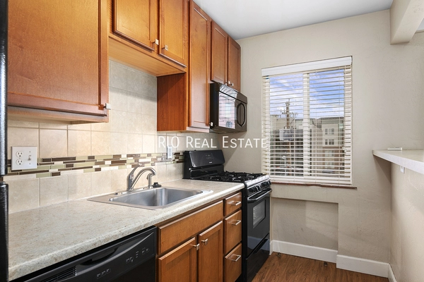 2 bedrooms apartment for rent in Cherry Creek - East Denver, Denver