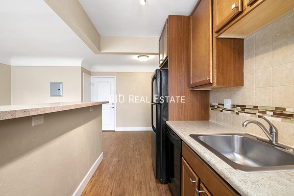 2 bedrooms apartment for rent in Cherry Creek - East Denver, Denver