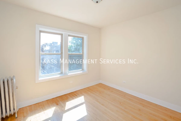 2 bedrooms apartment for rent in Portage Park - Northwest Side, Chicago