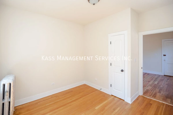 2 bedrooms apartment for rent in Portage Park - Northwest Side, Chicago