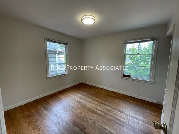 3 bedrooms apartment for rent in Laurelhurst - North Seattle, Seattle