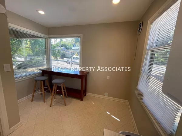 3 bedrooms apartment for rent in Laurelhurst - North Seattle, Seattle