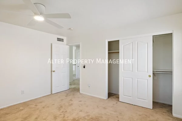 4 bedrooms apartment for rent in Desert View - Phoenix, Phoenix
