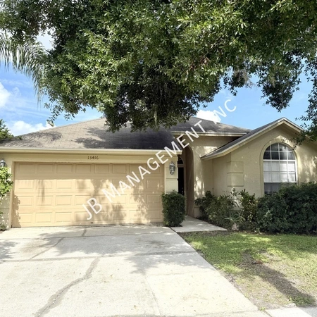 3 bedrooms apartment for rent in Town 'n' Country - West Tampa, Tampa