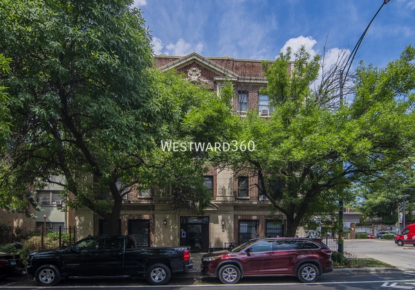 Studio Apartment for rent in Rogers Park - Far North Side, Chicago