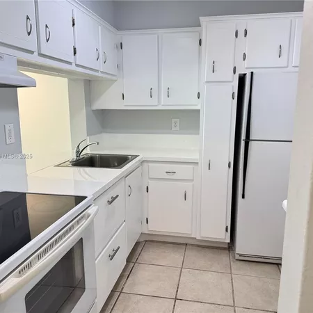 1 bedroom apartment for rent in Pinecrest - Miami Dade, Miami