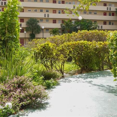 2 bedrooms apartment for rent in North Miami Beach - Miami Dade, Miami