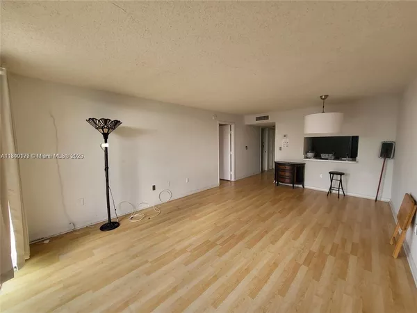 1 bedroom apartment for rent in Westchester FL - Miami Dade, Miami