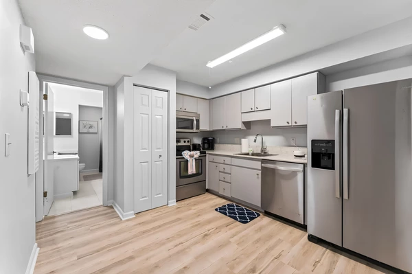 Coliving in Windy Hill - Southside, Jacksonville