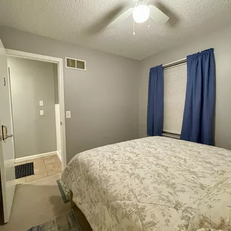 Coliving in Smithville - Outer KCMO, Kansas City