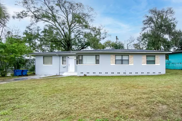 Coliving in Lake Forest - Northside, Jacksonville