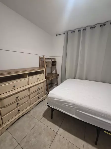 Coliving in Aldine City - Ne Houston, Houston