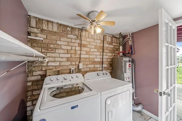 Coliving in Aldine City - Ne Houston, Houston