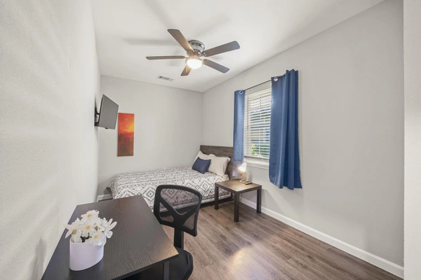 Coliving in East Little York/ Homestead - Ne Houston, Houston