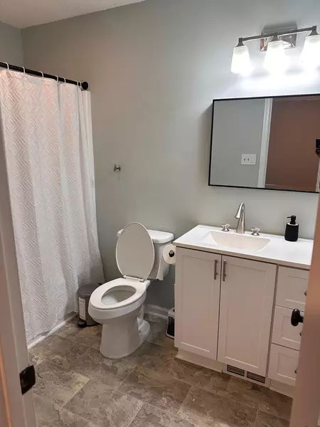 Coliving in Fuquay-Varina - Outer Triangle, Raleigh