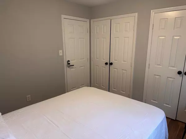 Coliving in Fuquay-Varina - Outer Triangle, Raleigh
