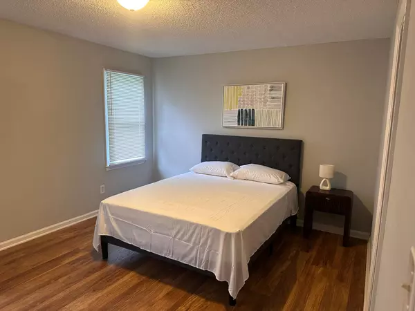 Coliving in Fuquay-Varina - Outer Triangle, Raleigh