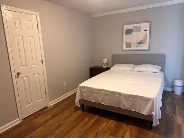 Coliving in Fuquay-Varina - Outer Triangle, Raleigh