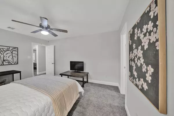 Coliving in Garland - Ne Dallas, Dallas