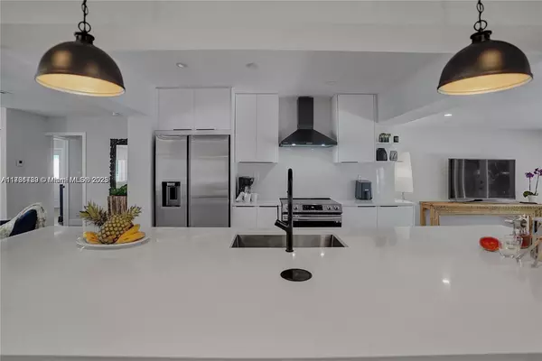 Coliving in Pompano Beach - Broward County, Miami