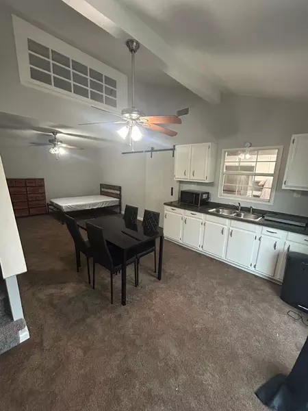 Coliving in Uptown Central - North SATX, San Antonio