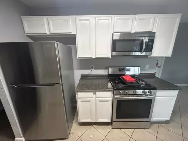 Coliving in Uptown Central - North SATX, San Antonio