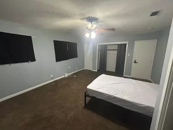 Coliving in Uptown Central - North SATX, San Antonio