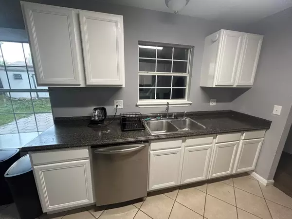 Coliving in Uptown Central - North SATX, San Antonio