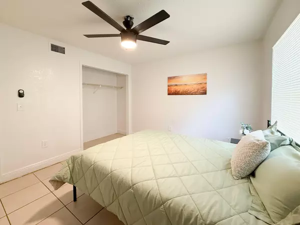 Coliving in Sulphur Springs - North Tampa, Tampa