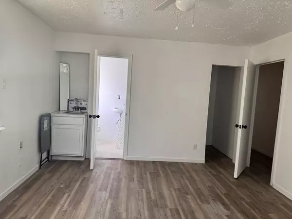 Coliving in Spring - Ne Houston, Houston