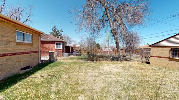 3 bedrooms apartment for rent in Park Hill - North Denver, Denver
