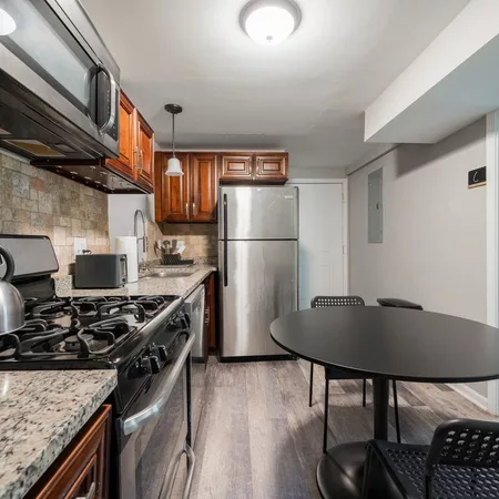 Coliving in Logan Square - North Side, Chicago