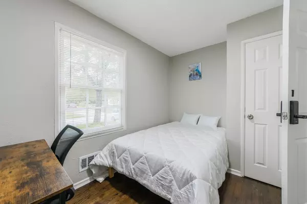 Coliving in Grandview - Outer KCMO, Kansas City