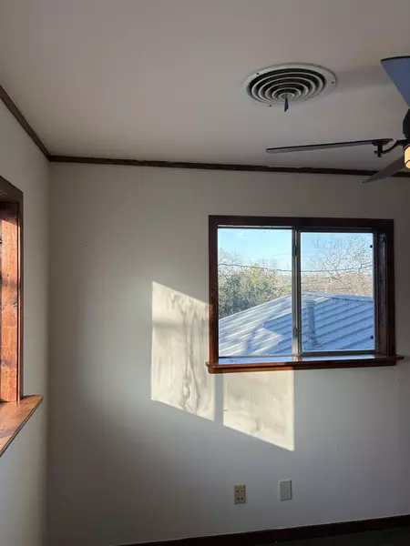 Coliving in Windsor Park - East Austin, Austin