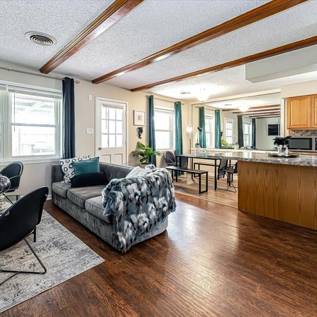 Coliving in Greater Hobby Area - Se Houston, Houston