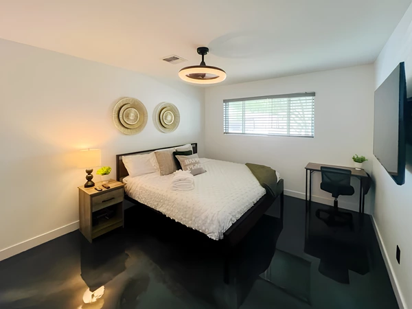 Coliving in South Scottsdale - NE Valley, Phoenix