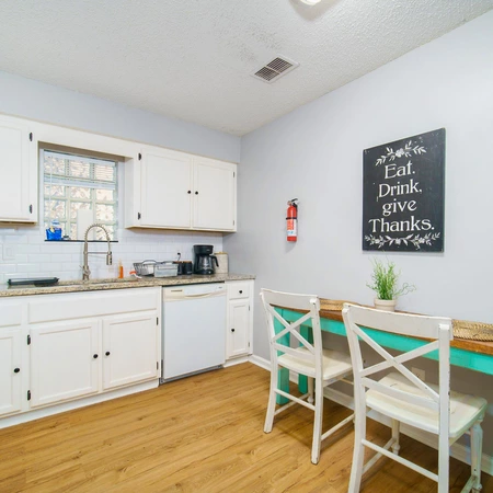 Coliving in Hyde Park JAX - Westside, Jacksonville