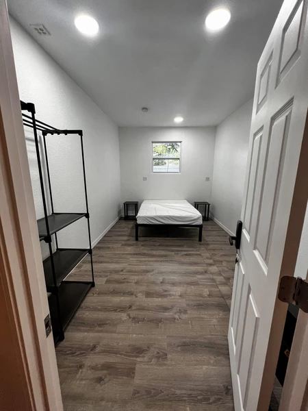 Coliving in Engelwood Park - East Orlando, Orlando